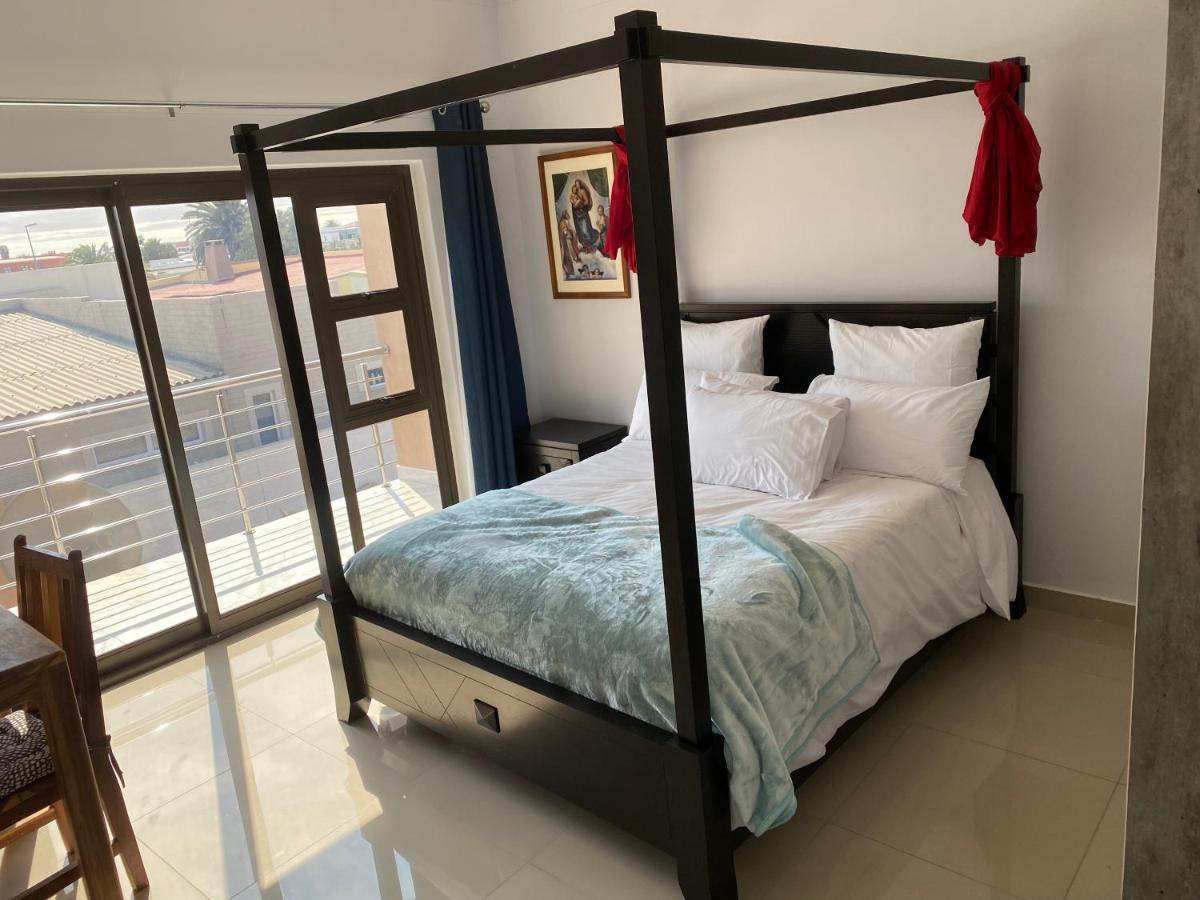 ウォルビスベイ Mukulela Bed & Breakfast エクステリア 写真