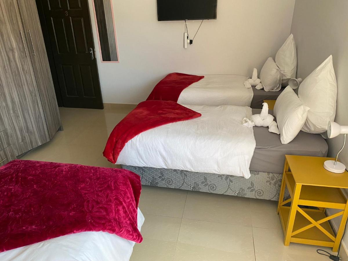ウォルビスベイ Mukulela Bed & Breakfast エクステリア 写真